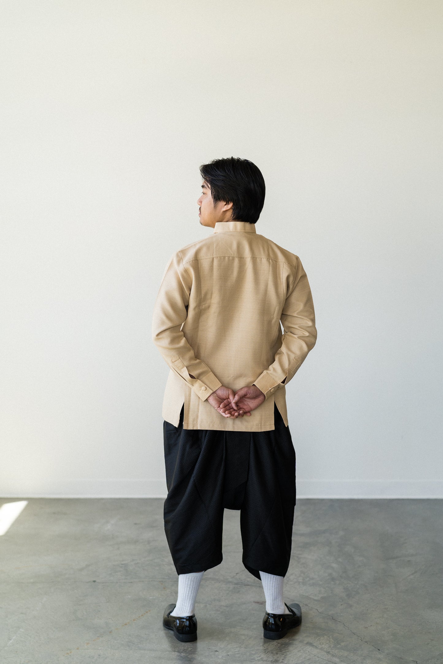 Men’s Shirt – Traditional Lao Style (Relax Fit)