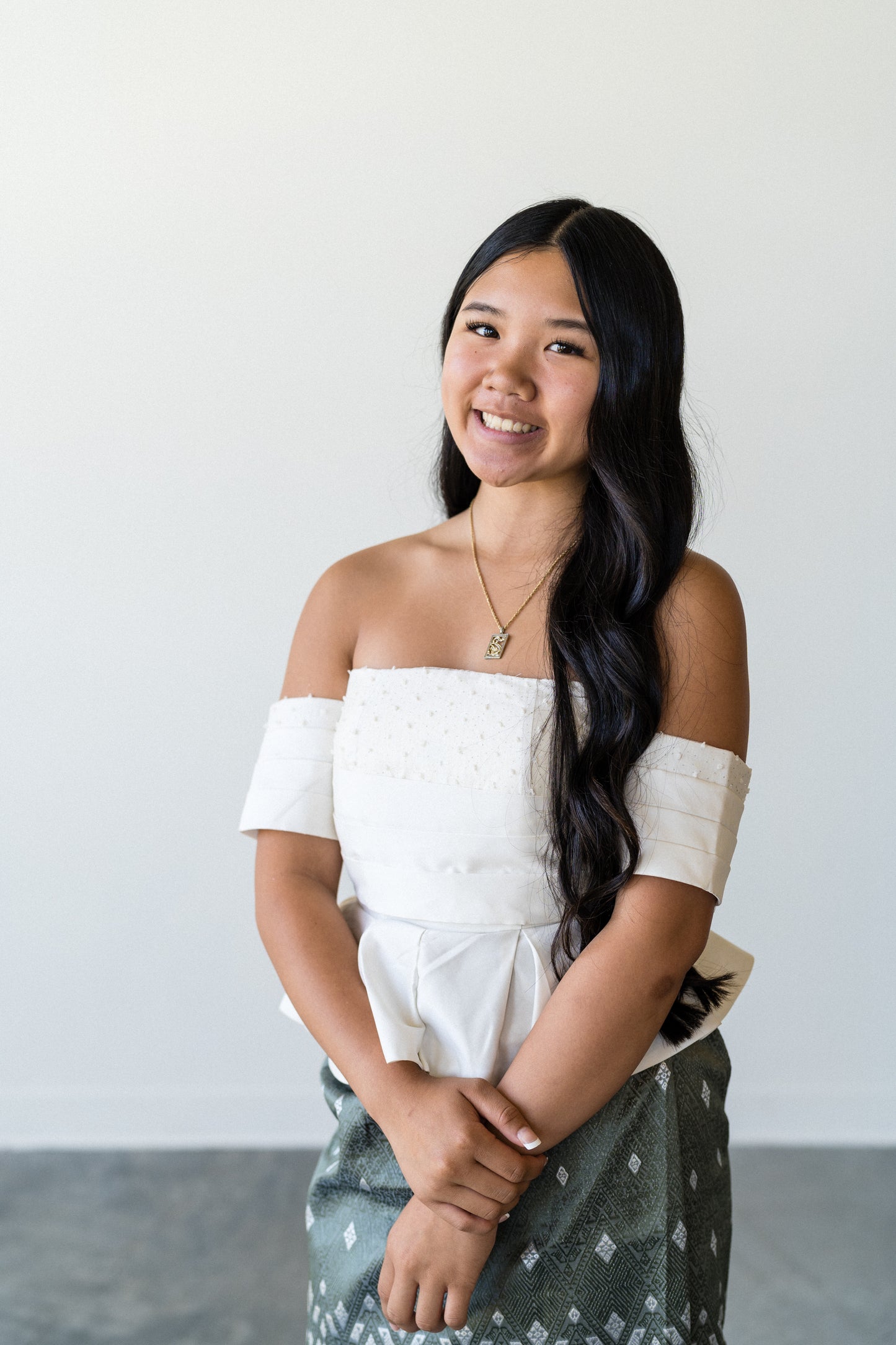 Off-Shoulder Peplum Tops – Modern Lao Style (White)