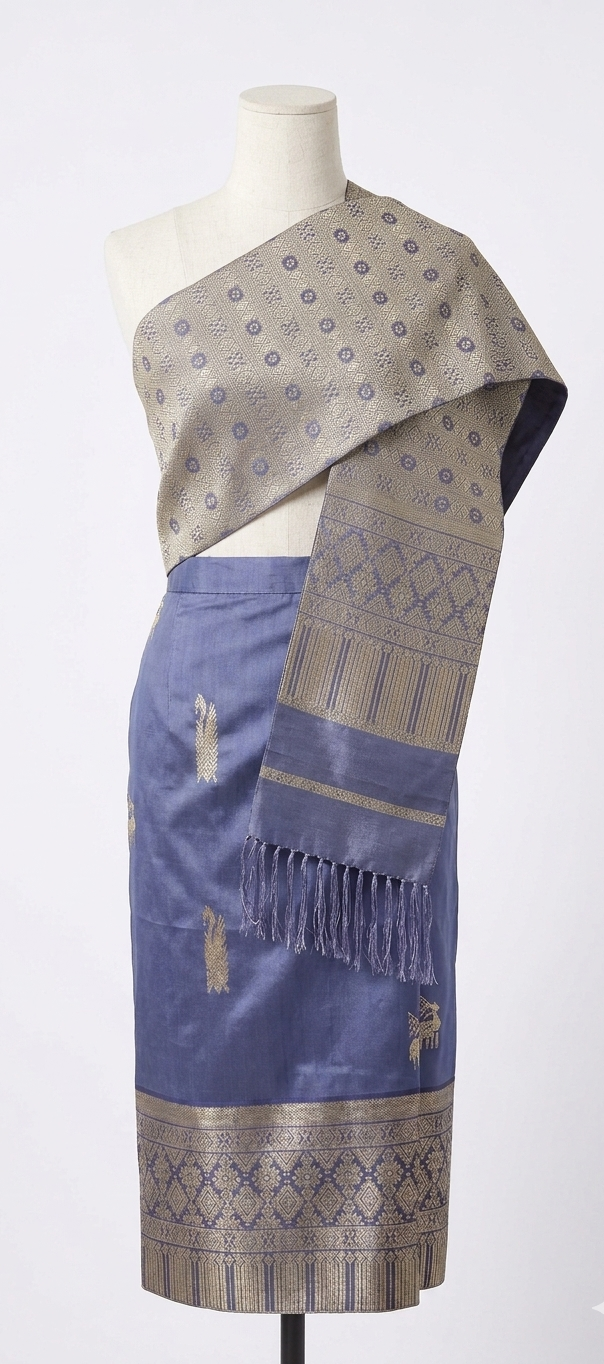 S - 30” Lilac Lao Sinh & Pha Biang Set