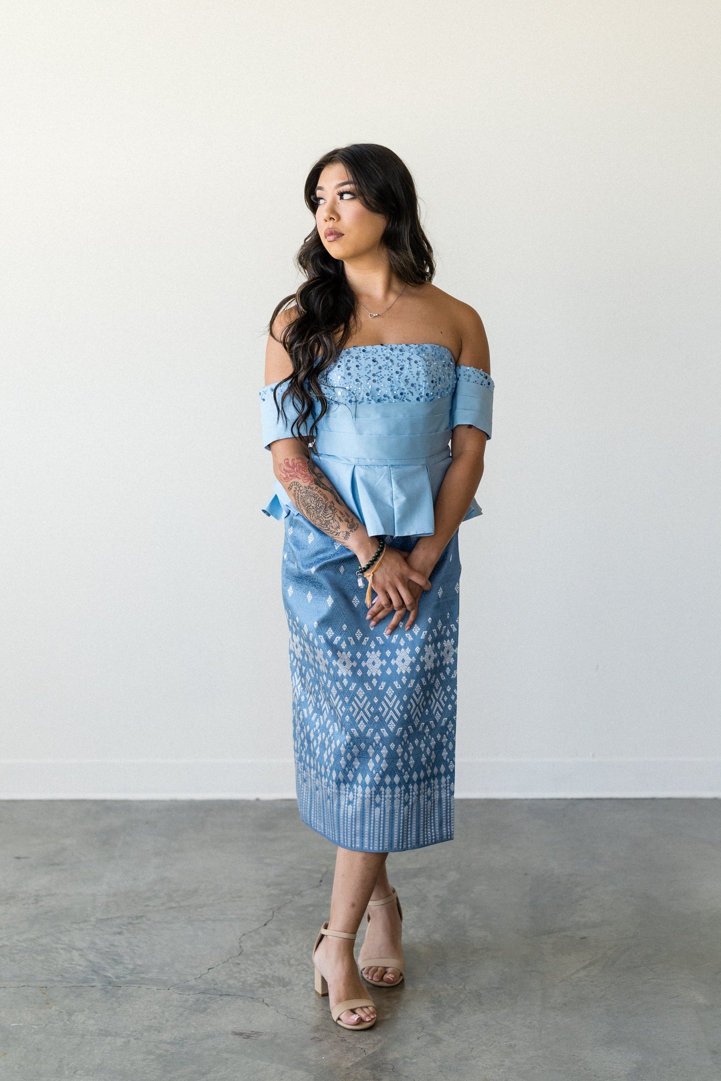 Ready to Wear Modern Lao Sinh