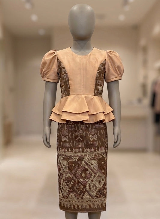 SZ 3 Gold Ethnic Lao Girls Set (Top + Sinh)