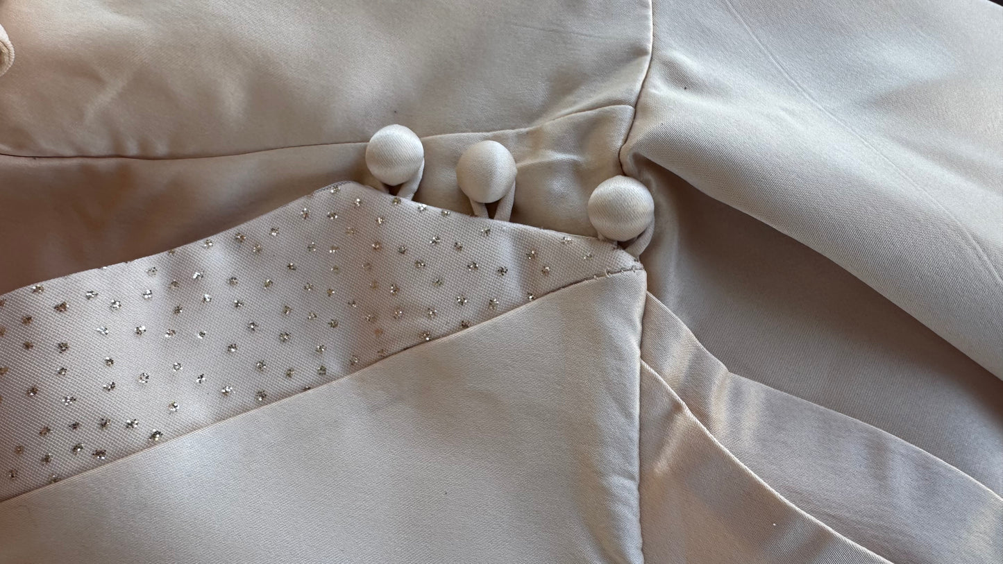 Modern-Traditional Lao Blouse (Cream)