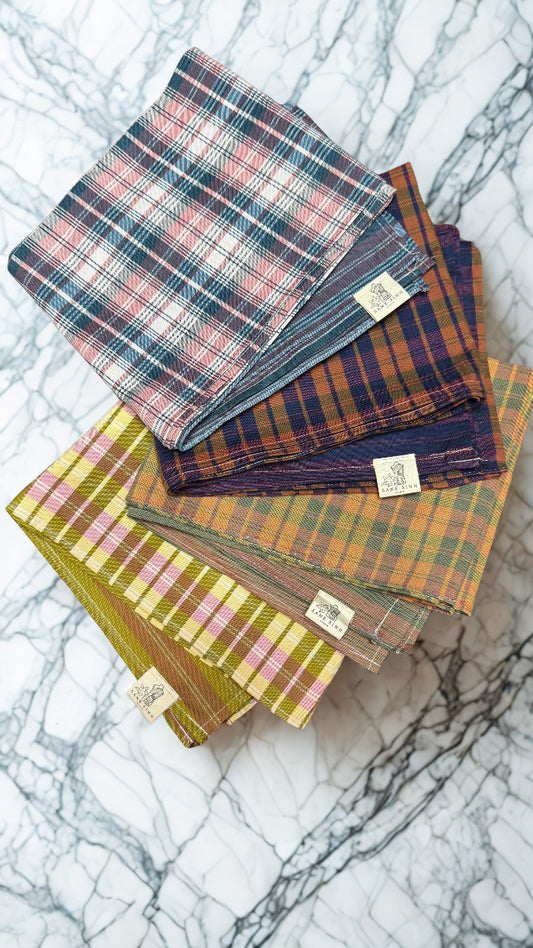Modern Plaid Pha Biang