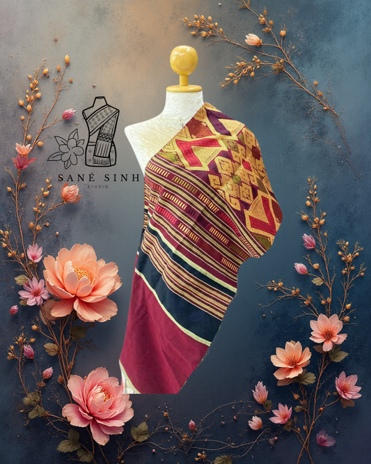 Tai–Lao Inspired Geometric Pha Biang