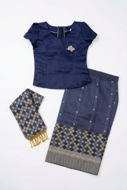 SZ 5 (~girls 8/10) Navy Blue Lao Girls Set (Top, Sinh + Pha Biang)