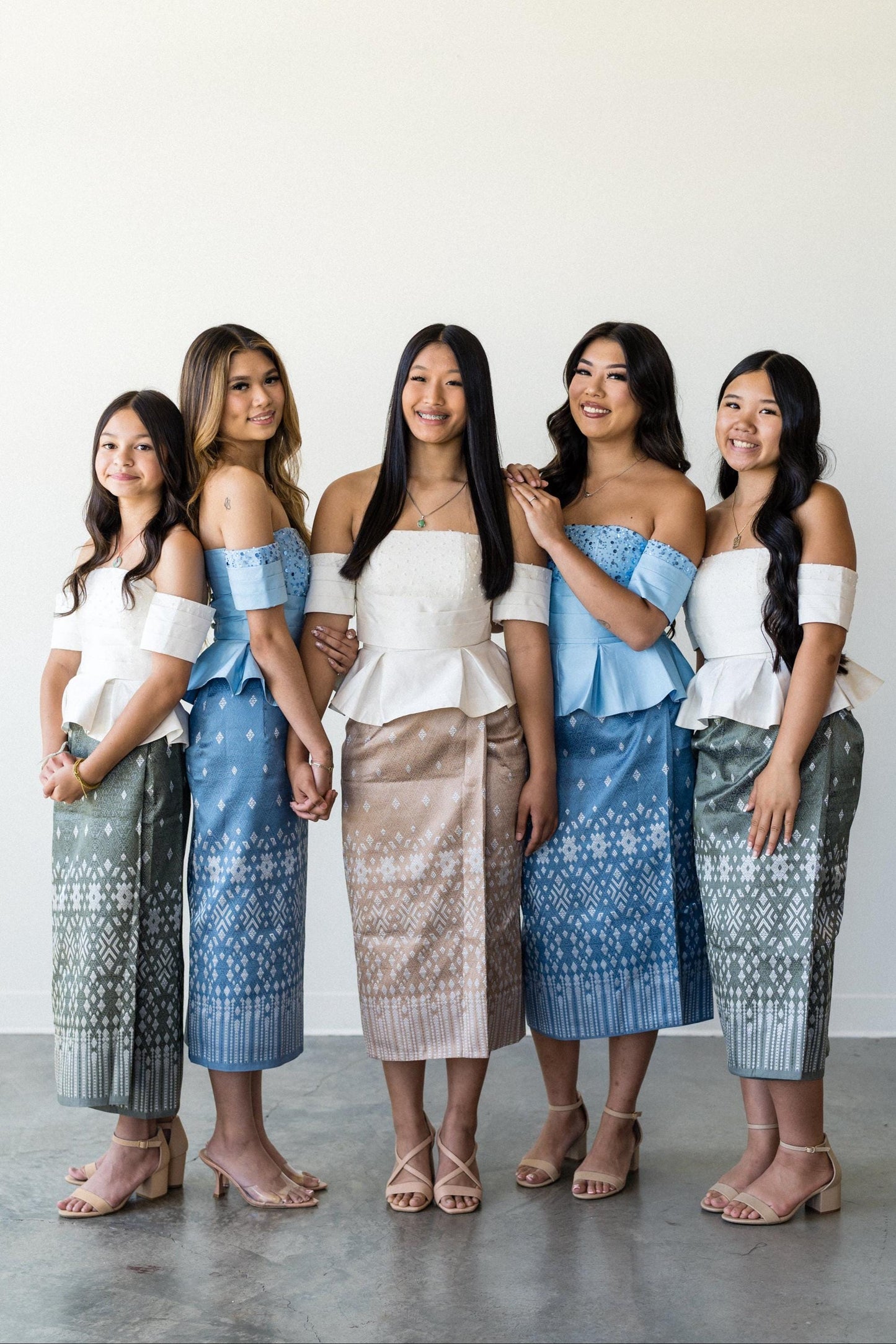 Ready to Wear Modern Lao Sinh