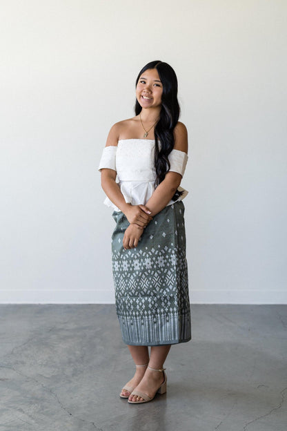 Ready to Wear Modern Lao Sinh