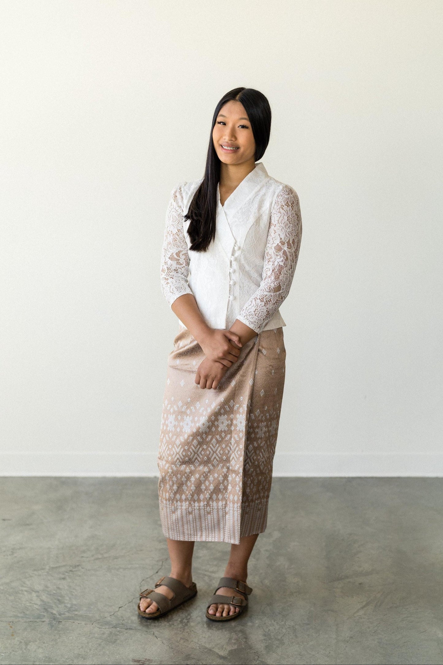 Ready to Wear Modern Lao Sinh